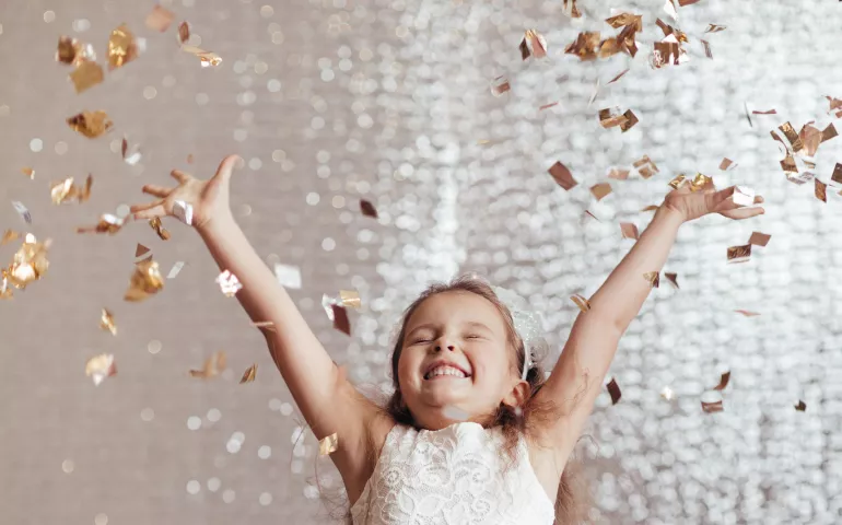 Pilar remercie ses 10 000 abonnés sur Twitter !